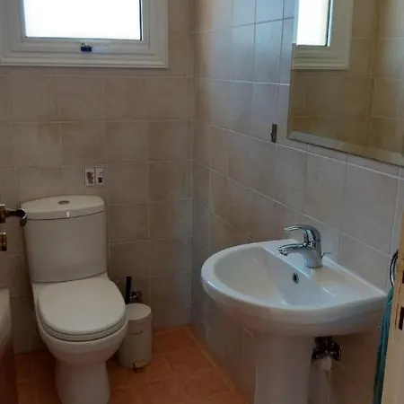 Nissi Golden Sands Lome Apartament *