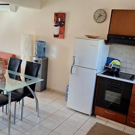 Nissi Golden Sands Lome Apartament *