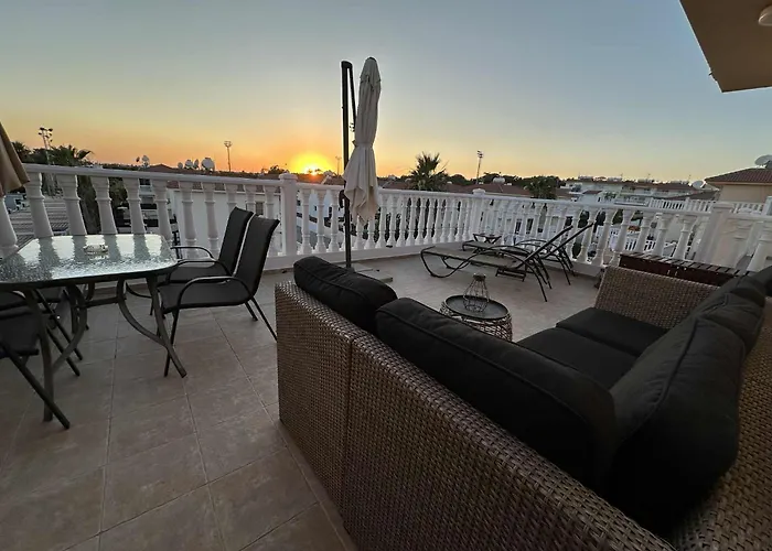 Nissi Golden Sands Lome *